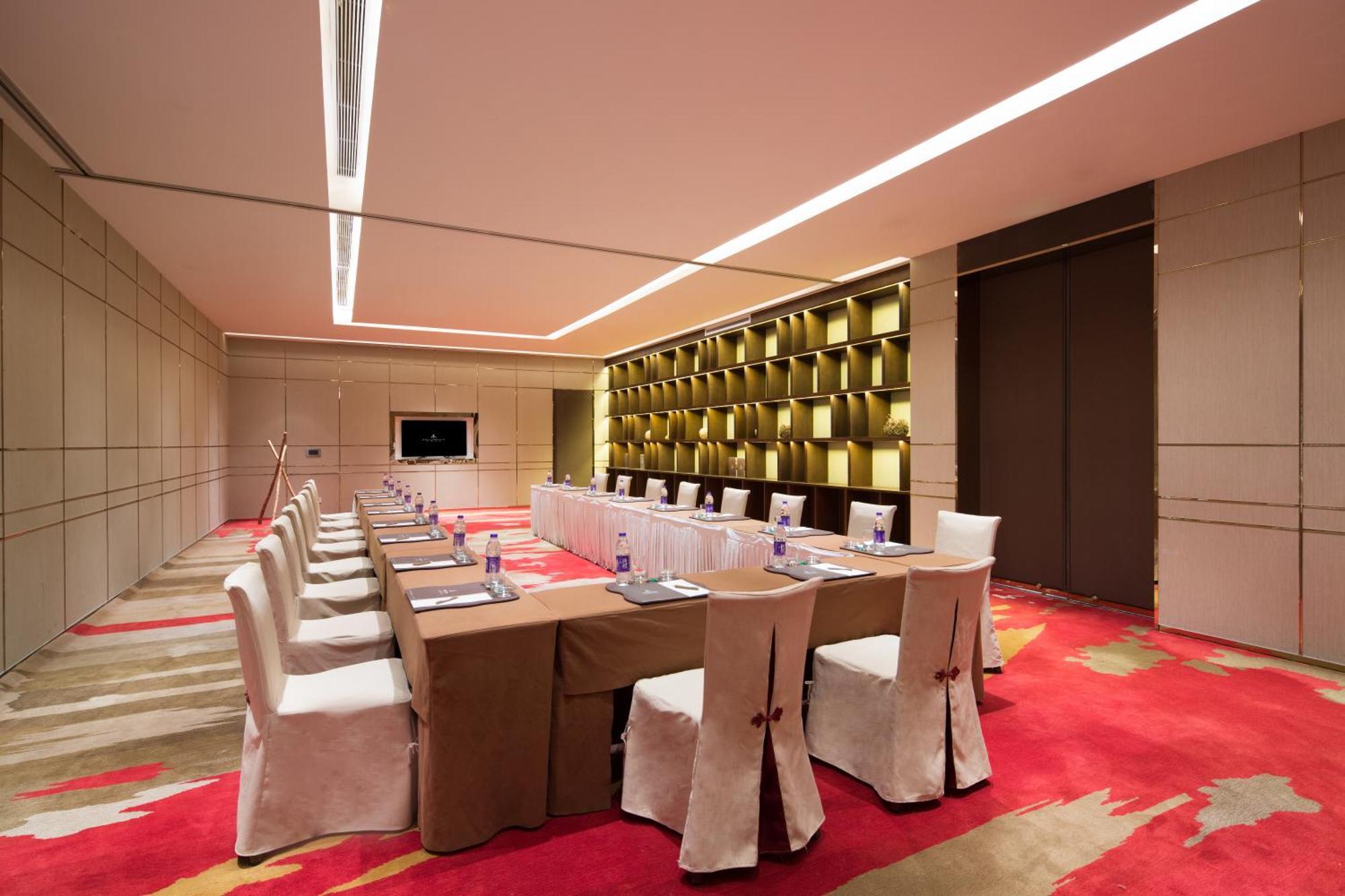 Aoluguya Hotel Harbin Eksteriør billede